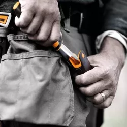 Fiskars Nóż uniwersalny + Ostrzałka 1023618 Krótki Trwały Stal nierdzewna