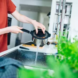 Fiskars Rondel 1,5l + Pokrywka 1026576 Functional Form Odporność do 150°C Mycie w zmywarce Stal nierdzewna